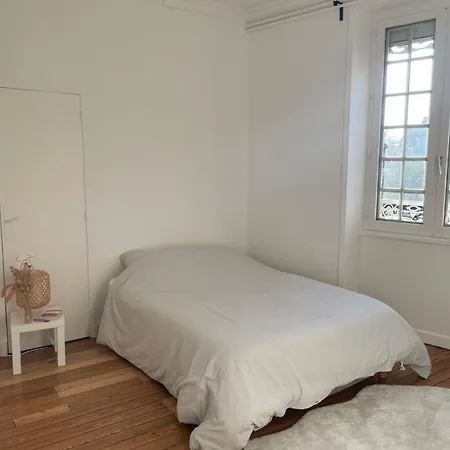 Pretty House With Garden Near Reims Champagne *