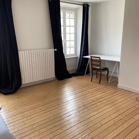 Pretty House With Garden Near Reims Champagne *