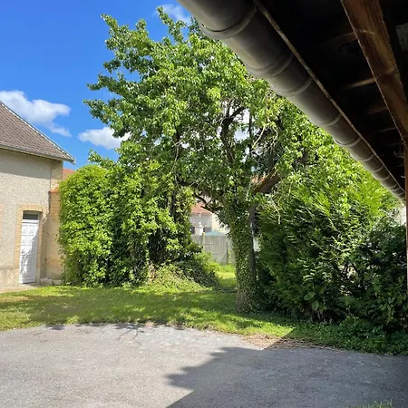Pretty House With Garden Near Reims Champagne *