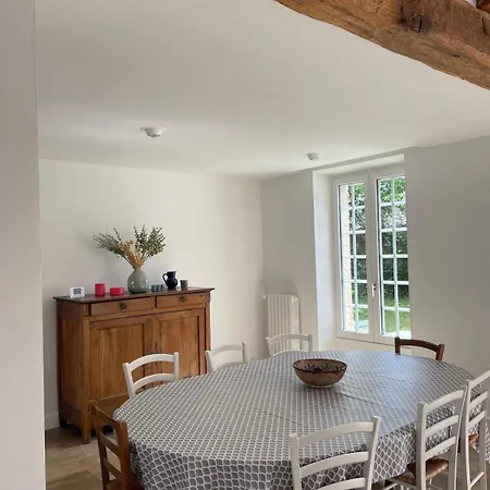 Holiday home Pretty House With Garden Near Reims Champagne Cormontreuil
