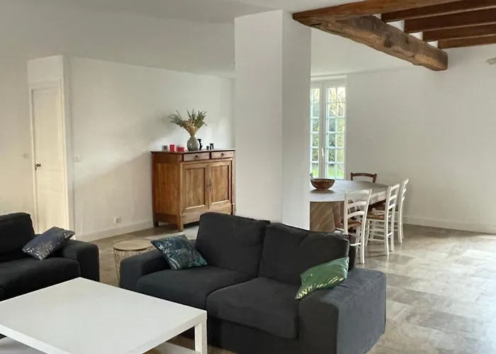 Pretty House With Garden Near Reims Champagne *