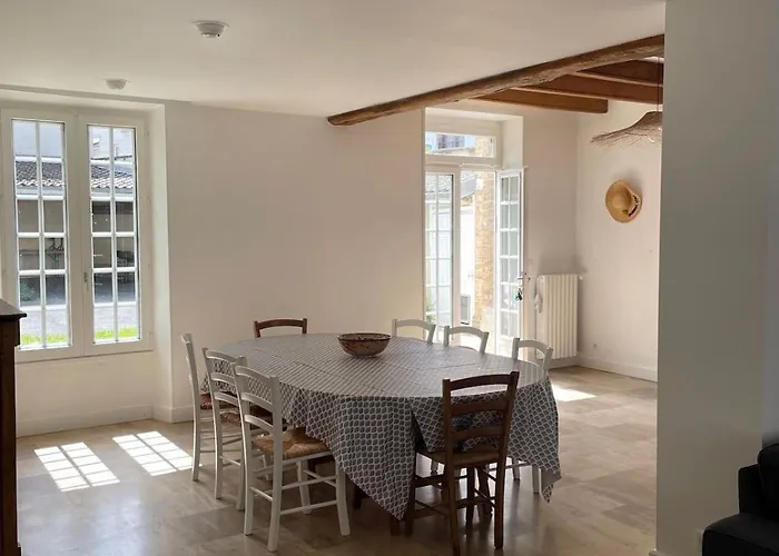 Hébergement de vacances Pretty House With Garden Near Reims Champagne